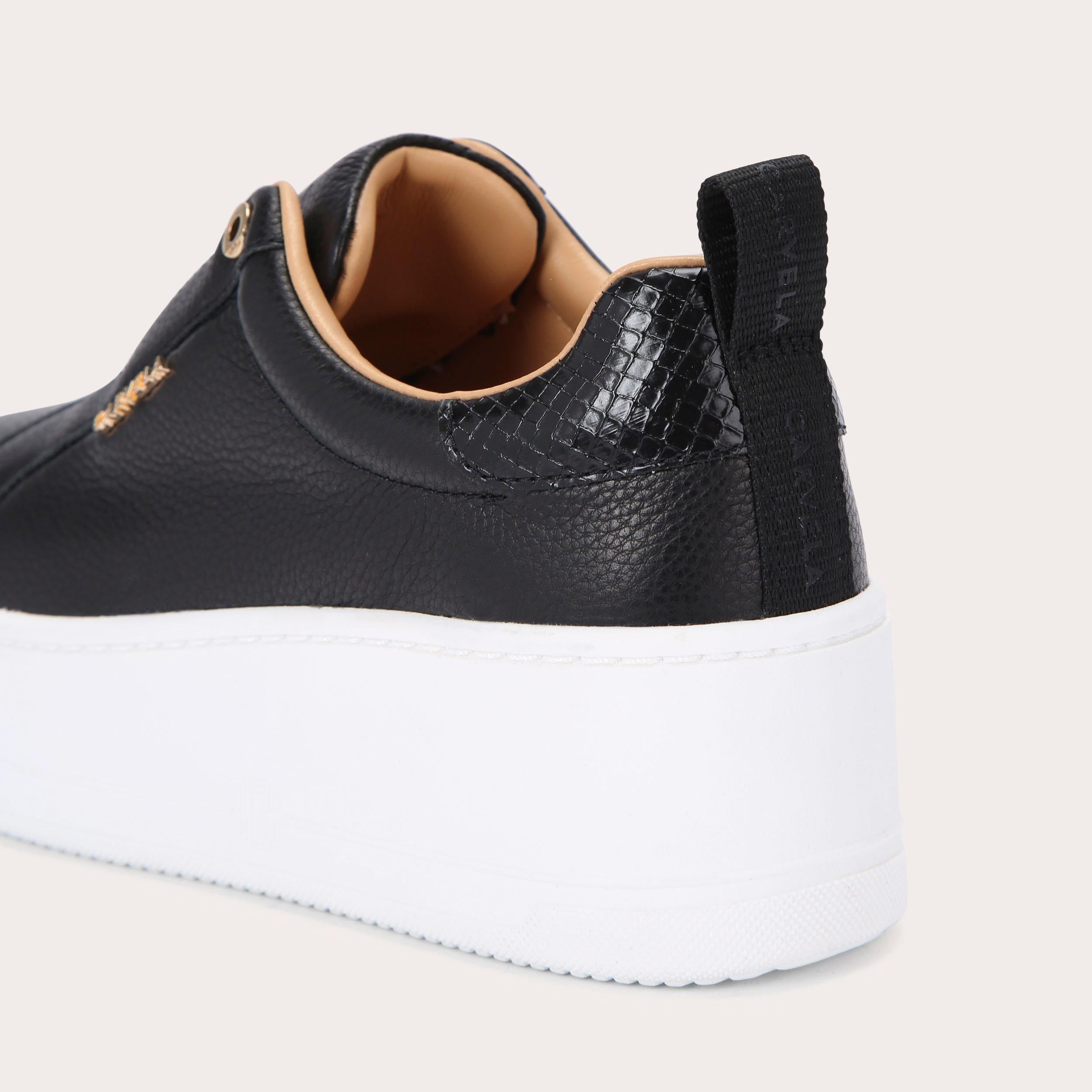 Connected Laceless — Black Leather Trainer, detail