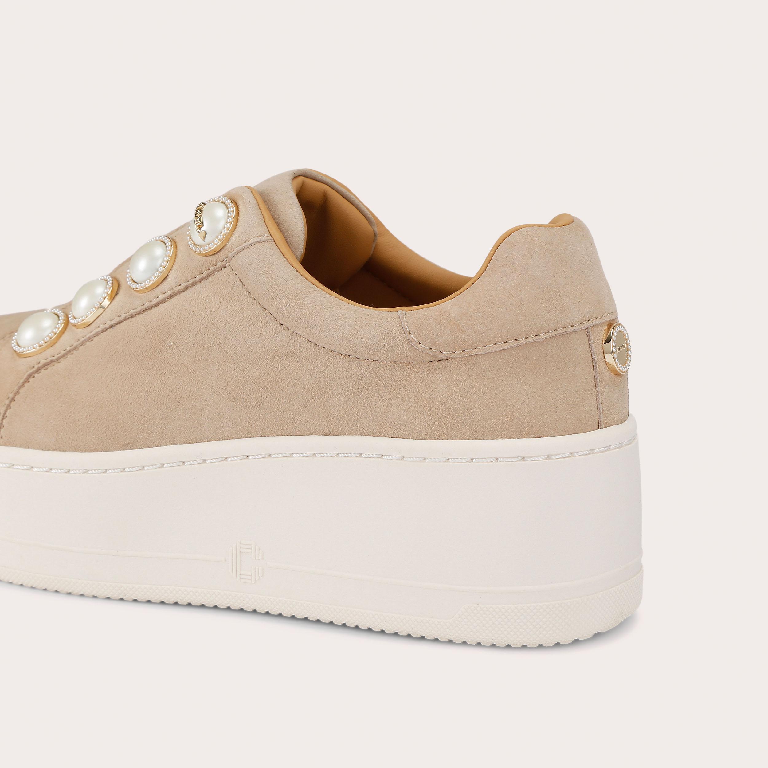 Connected Laceless — Beige Suede Trainer, detail