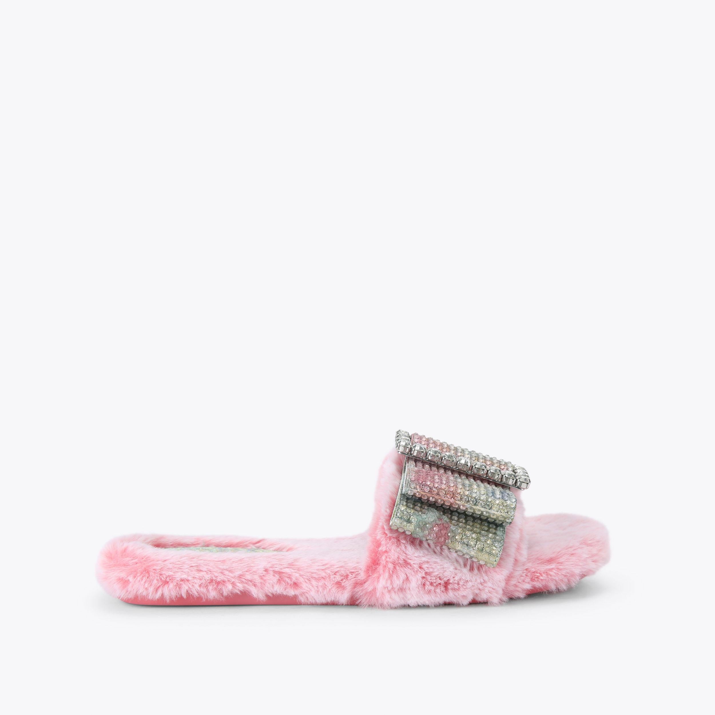 Cosy Bow Slide — Pale Pink Faux Fur Slipper, side profile