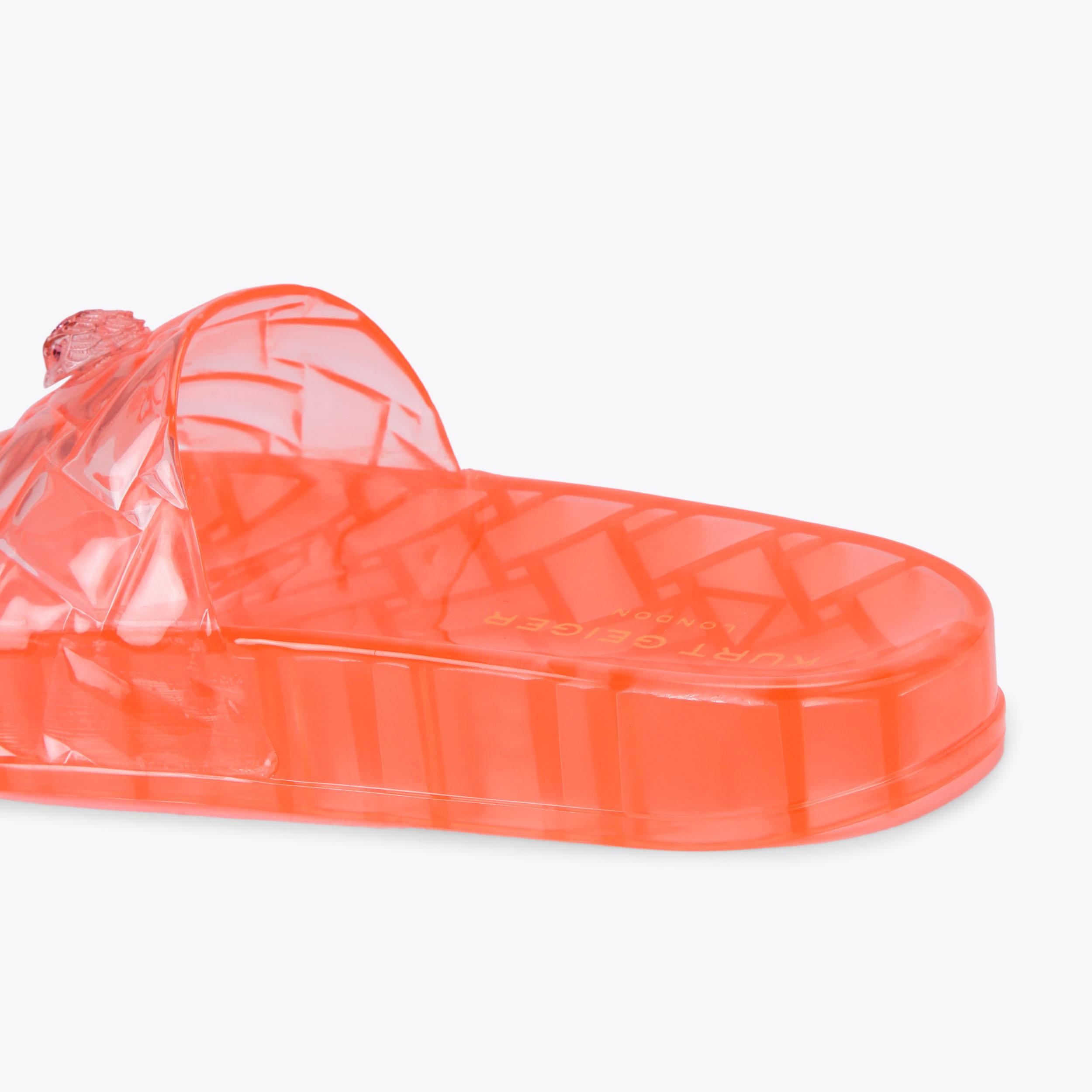 Meena Jelly — Bright Pink Transparent Slide, detail