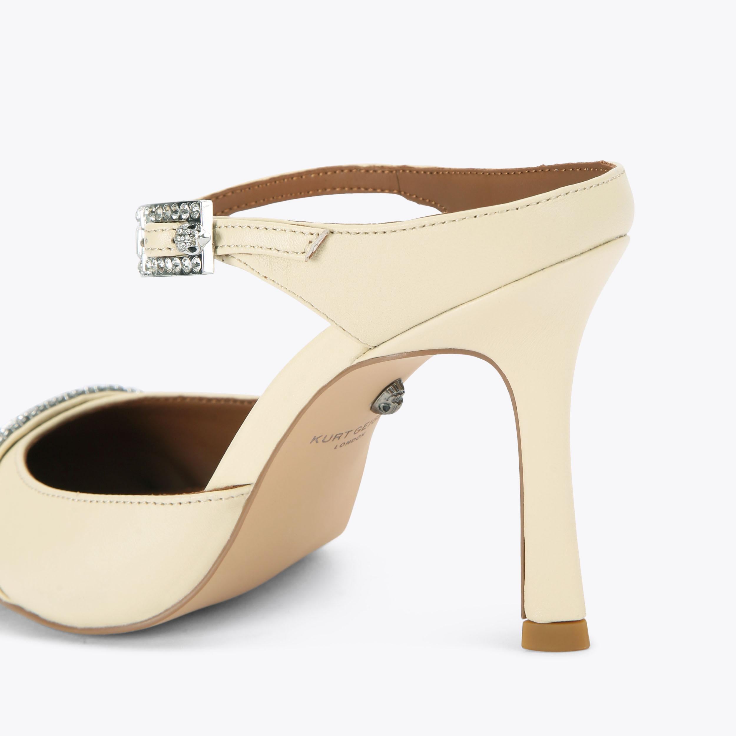 Strass Point Mule — Cream Leather Mule, detail