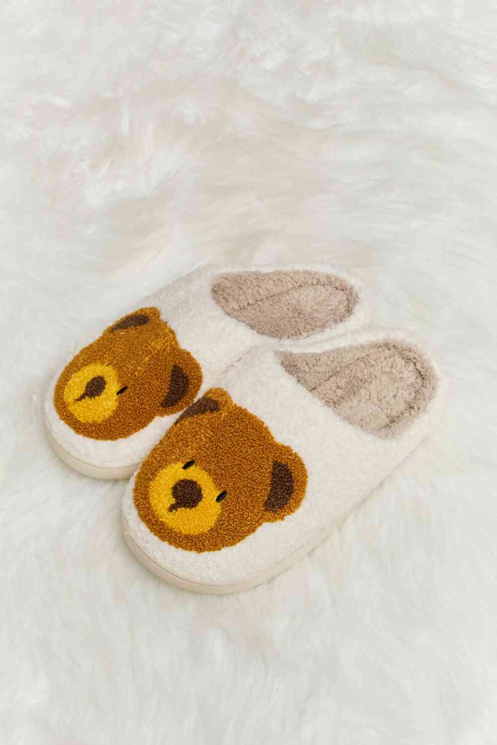 Cutsie Teddy Bear Print Plush Slide Slippers